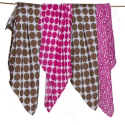 Bacati - Ikat Pink/Chocolate Swaddling Muslin Blankets Set Of 4 -Babyletto Store GUEST 983247cc 6189 41f6 910f 2d5970d3c7a4