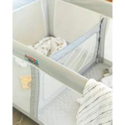 Romp & Roost LUXE Nest Waterproof Fitted Sheet With Divider For Twin Babies -Babyletto Store GUEST aa7aee4f 4384 491e ae16 e46a1a43eecc