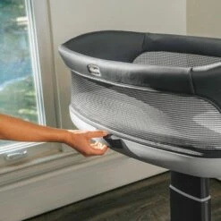 Chicco Close To You SE Bedside Bassinet - Charcoal 14 Chicco Close To You SE Bedside Bassinet - Charcoal -Babyletto Store GUEST bd232fb4 bad1 41d3 956a 3f2073e47530