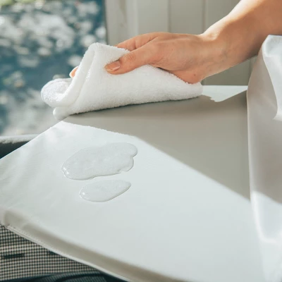 Chicco Close To You SE Bedside Bassinet - Charcoal 4 Chicco Close To You SE Bedside Bassinet - Charcoal - Image 4